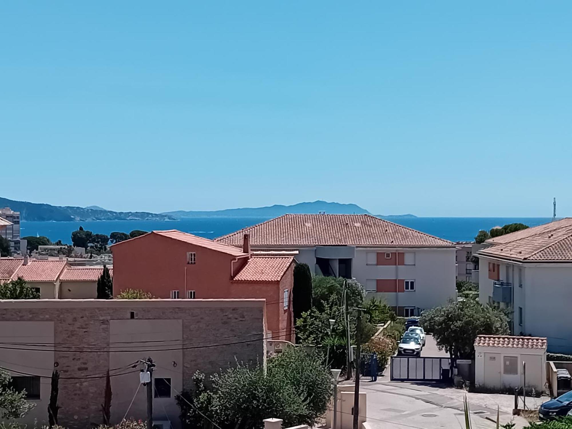 Charmante Chambre Avec Vue Mer Acomodação com café da manhã La Ciotat Exterior foto